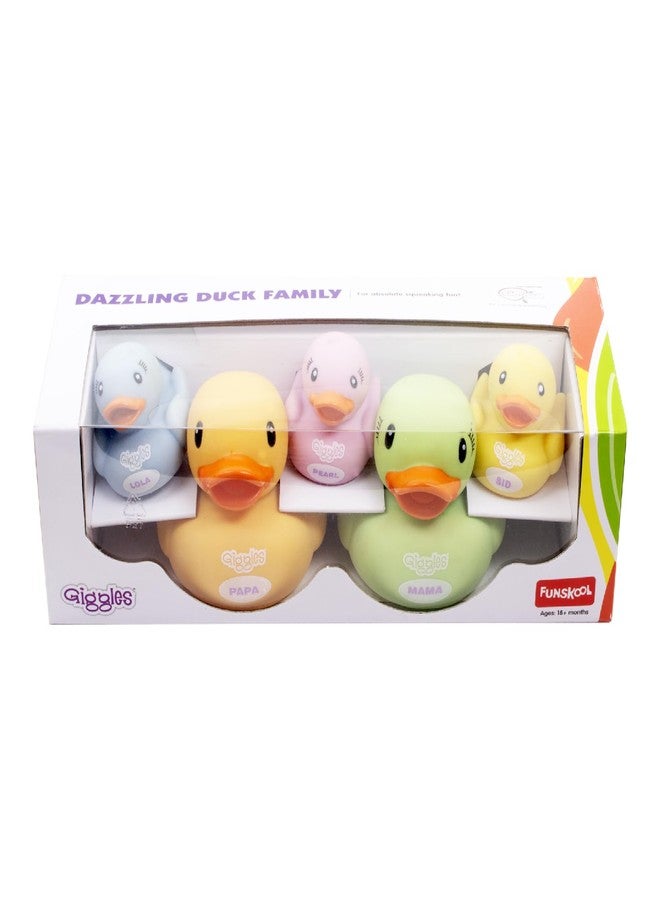 فنسكول مجموعة ألعاب Funskool Giggles Dazzling Duck Family Squeakers، متعددة الألوان، مناسبة للأطفال من عمر 6 أشهر، تصدر صوت صرير طبيعي، عبوة من 5 قطع، ألعاب أطفال - Image 2